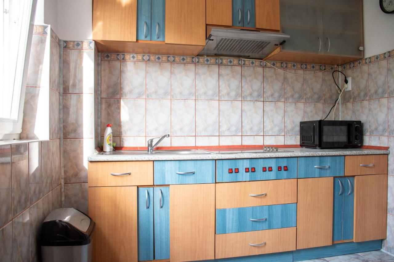 Family-Friendly Apartment Орадеа Екстериор снимка